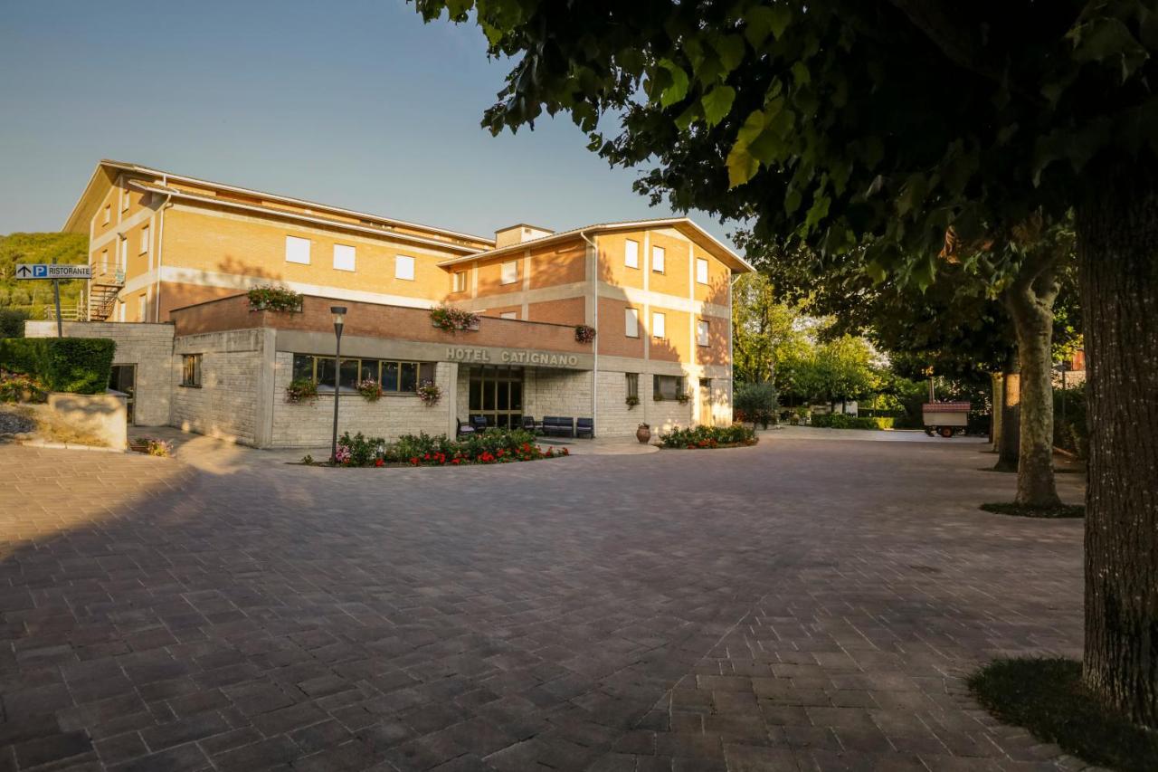 Catignano Hotel غوبيو المظهر الخارجي الصورة